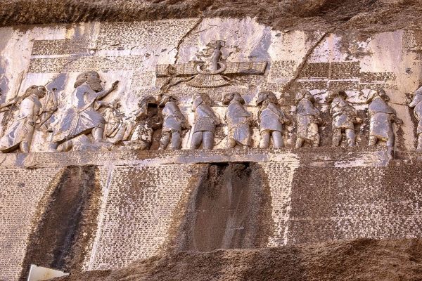 ビーソトゥーン